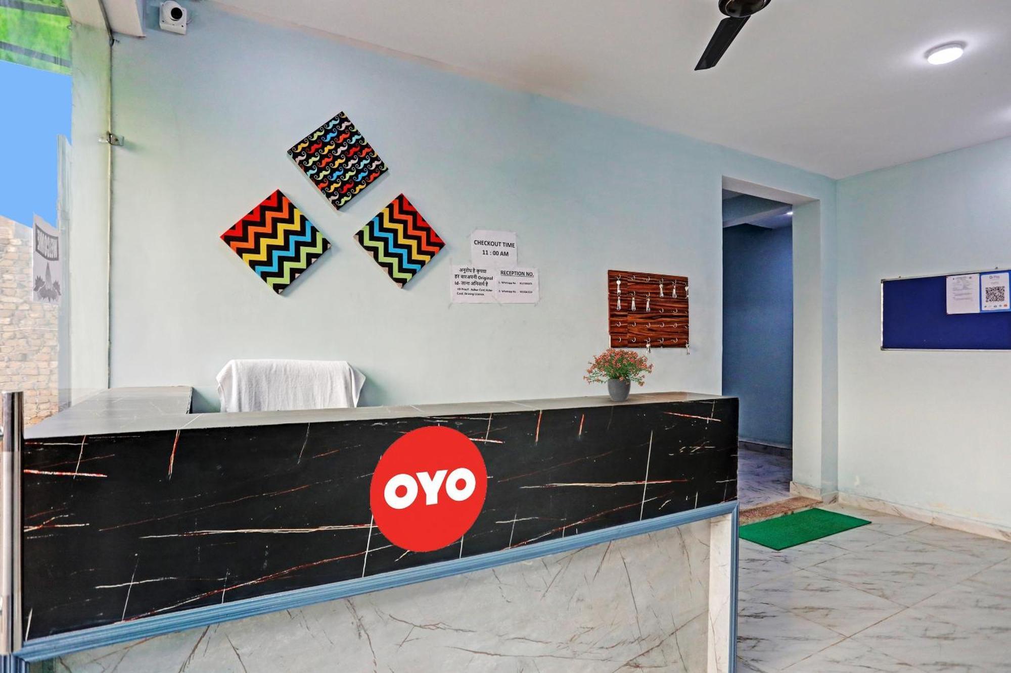 Hotel O Surya Gold Guest House Najafgarh 外观 照片